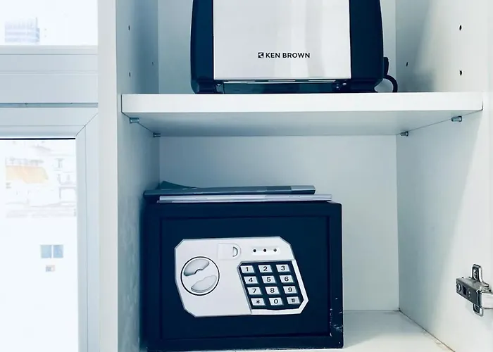 Deluxe Apartment